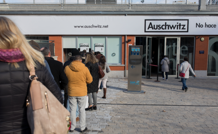 Acceso a la exposición